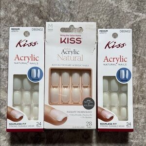 Kiss Cream Acrylic Nails Full-Coverage Accents